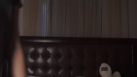  Gwen  online show from February 8, 2025, 4:25 am