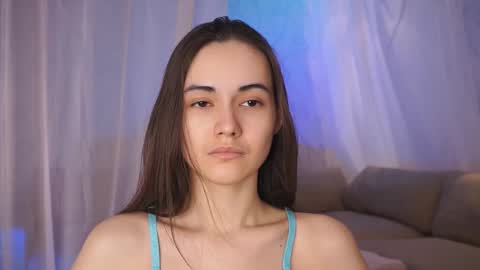  Gwen  online show from February 28, 2025, 1:47 am