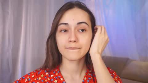  Gwen  online show from March 12, 2025, 11:33 pm