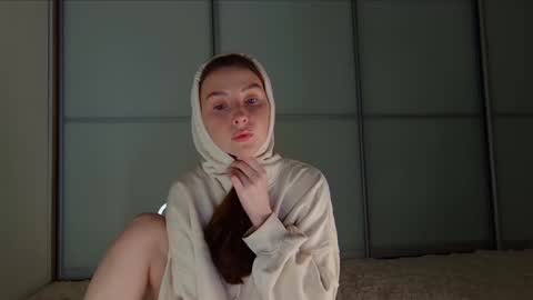 _mary_chili online show from February 13, 2025, 7:42 pm