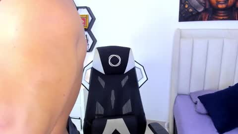 _matthew_santos_ online show from February 11, 2026, 3:22 am