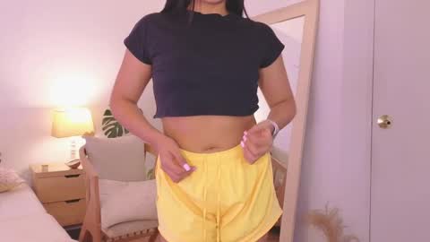 Snapshot of _megaan__ chatting on December 6, 2024, 7:45 pm Megan online show from December 6, 2024, 7:45 pm