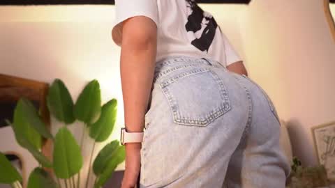 Snapshot of _megaan__ chatting on September 13, 2025, 8:52 pm Megan online show from September 13, 2025, 8:52 pm