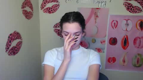 Susie online show from September 25, 2025, 7:34 am