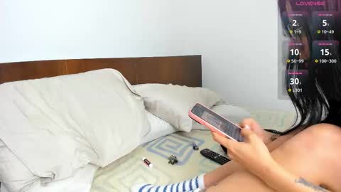 Juli online show from February 18, 2026, 1:12 am