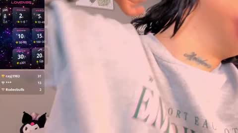 _melodyblossom_ online show from September 9, 2025, 8:58 am