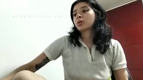 Mia-foster online show from October 30, 2025, 4:47 am