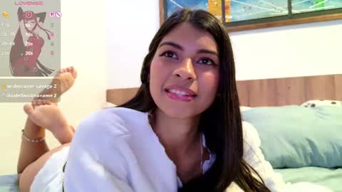 Mia online show from June 17, 2026, 4:08 pm