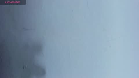 _mia_milf_ online show from April 5, 2026, 11:46 pm