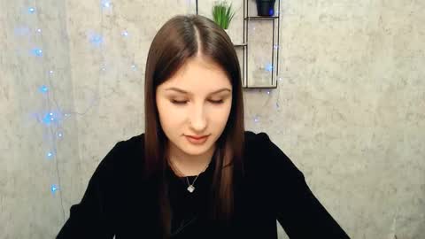 Snapshot of _miaangel_ chatting on February 22, 2025, 2:52 pm Mia online show from February 22, 2025, 2:52 pm