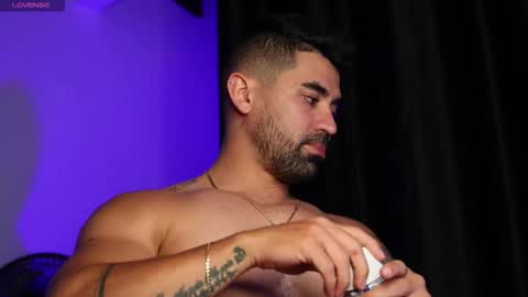 Snapshot of _mikestone chatting on October 10, 2025, 3:05 am soy mike online show from October 10, 2025, 3:05 am