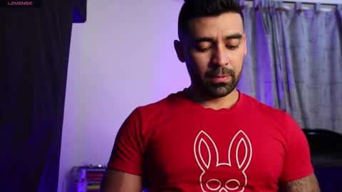 Snapshot of _mikestone chatting on October 28, 2025, 10:56 pm soy mike online show from October 28, 2025, 10:56 pm