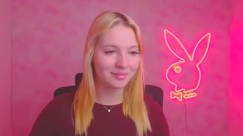 Melanie online show from November 7, 2025, 12:49 pm