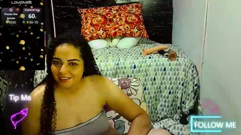 _milf_naughty online show from December 14, 2025, 2:06 am