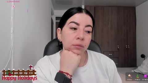 _miss_coco_ online show from December 20, 2025, 11:39 am