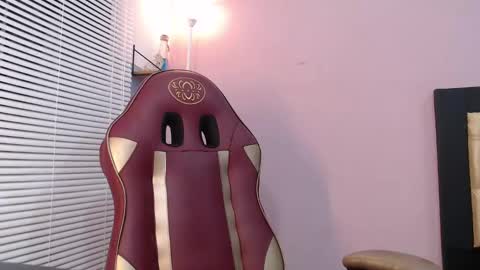 Hinata 3 online show from January 27, 2025, 8:07 pm