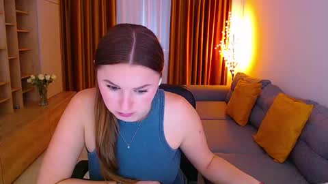 Mia online show from March 11, 2026, 9:37 am