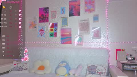 Bella online show from November 28, 2025, 11:46 am