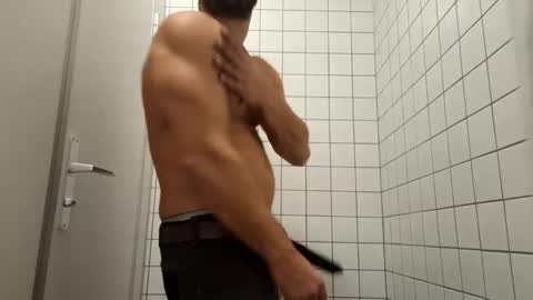 BENJI online show from October 28, 2025, 2:20 pm