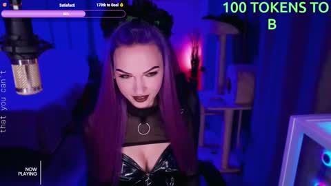 Snapshot of _mistress__ chatting on February 7, 2025, 8:10 pm Mistress Milana online show from February 7, 2025, 8:10 pm