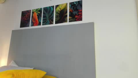 _molly_rosse_ online show from January 15, 2026, 11:48 am