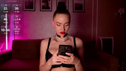 Nikol online show from February 15, 2026, 4:47 pm