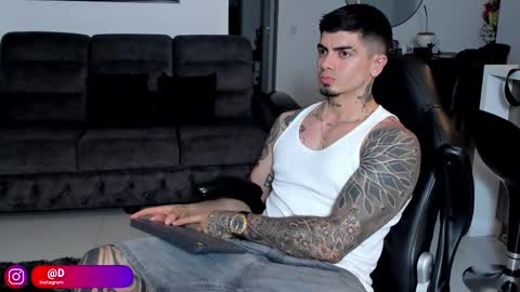 _mrcock_ online show from January 12, 2026, 5:01 am