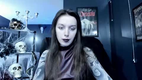 Snapshot of _naamah chatting on January 3, 2025, 8:54 pm _naamah online show from January 3, 2025, 8:54 pm