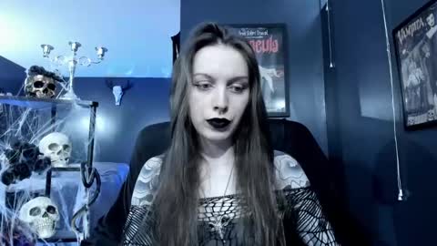 Snapshot of _naamah chatting on January 8, 2025, 8:18 pm _naamah online show from January 8, 2025, 8:18 pm