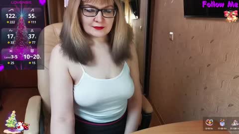 MagicWoman online show from January 13, 2025, 6:38 pm