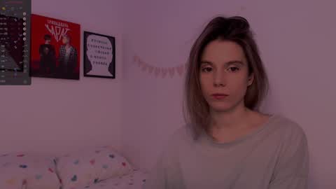 Snapshot of _ni_kiss chatting on January 10, 2025, 8:48 pm Nika online show from January 10, 2025, 8:48 pm