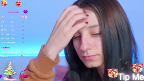 Snapshot of _nika_kik chatting on December 19, 2024, 11:18 am Nika online show from December 19, 2024, 11:18 am