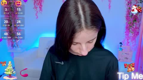 Snapshot of _nika_kik chatting on December 30, 2024, 7:59 am Nika online show from December 30, 2024, 7:59 am