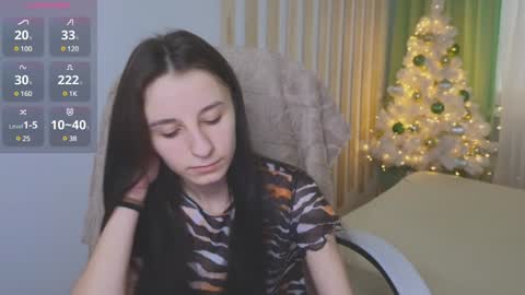 Snapshot of _nika_kik chatting on January 4, 2025, 11:54 am Nika online show from January 4, 2025, 11:54 am