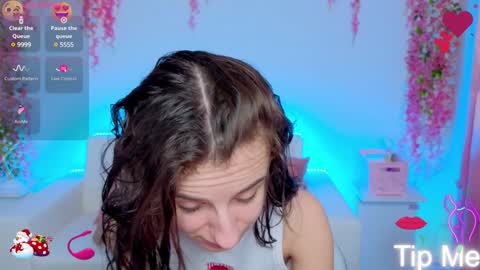 Snapshot of _nika_kik chatting on January 8, 2025, 10:59 am Nika online show from January 8, 2025, 10:59 am