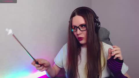 Tracy online show from November 21, 2025, 11:09 am