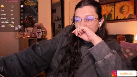 violeta ig  online show from December 10, 2024, 6:22 am