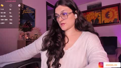 violeta ig  online show from January 28, 2025, 5:11 am