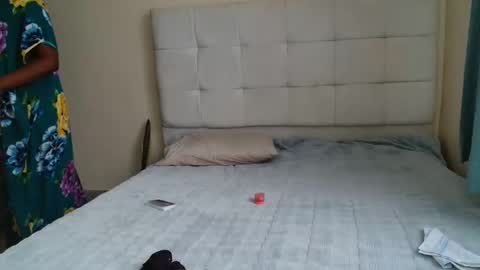 Peach online show from April 14, 2026, 8:31 am