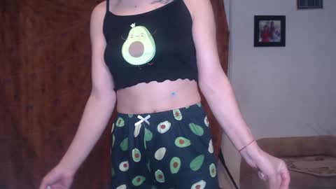 Angie online show from February 6, 2026, 5:27 pm