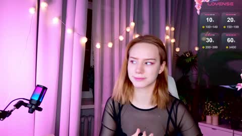 Snapshot of _ramona__ chatting on January 2, 2025, 5:46 am im Amy online show from January 2, 2025, 5:46 am