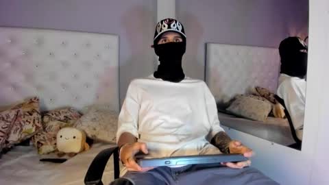 Snapshot of _realwav chatting on February 4, 2026, 8:09 am wav online show from February 4, 2026, 8:09 am