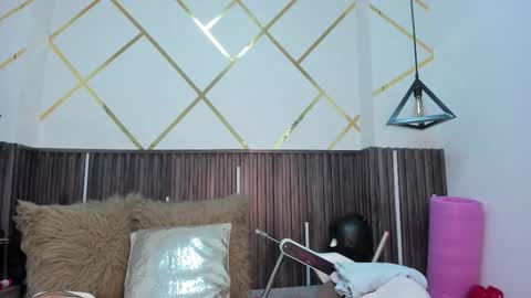 rebecca online show from February 3, 2026, 12:53 am