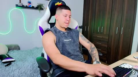 Roberto online show from January 25, 2025, 2:25 pm