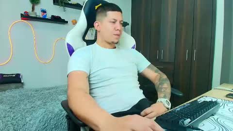 Roberto online show from February 12, 2025, 12:33 pm