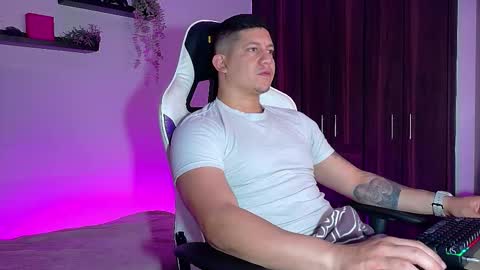 Roberto online show from October 20, 2025, 12:27 pm