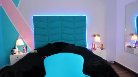 Samara online show from March 6, 2025, 8:37 pm