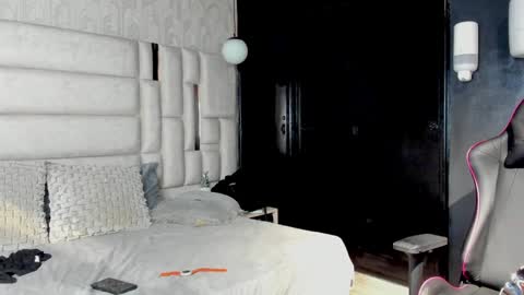 _sammy_ice online show from January 31, 2025, 7:29 am