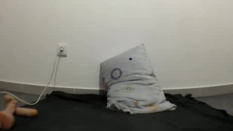 Snapshot of _sansa_ chatting on February 6, 2026, 4:10 pm Anna online show from February 6, 2026, 4:10 pm