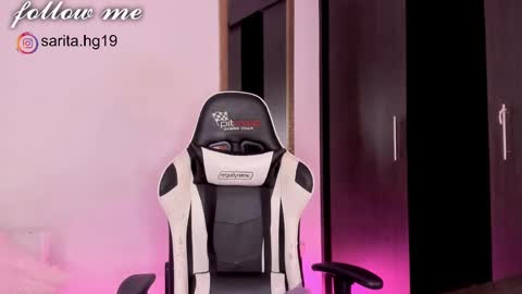 Sara  intagram online show from January 14, 2025, 1:15 am